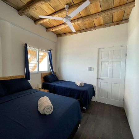 Black Sand Beachhouse Монтерико Екстериор снимка