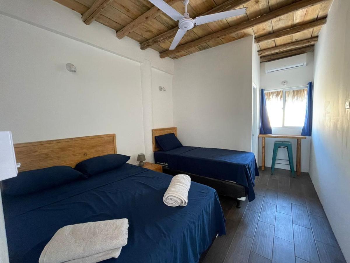 Black Sand Beachhouse Монтерико Екстериор снимка